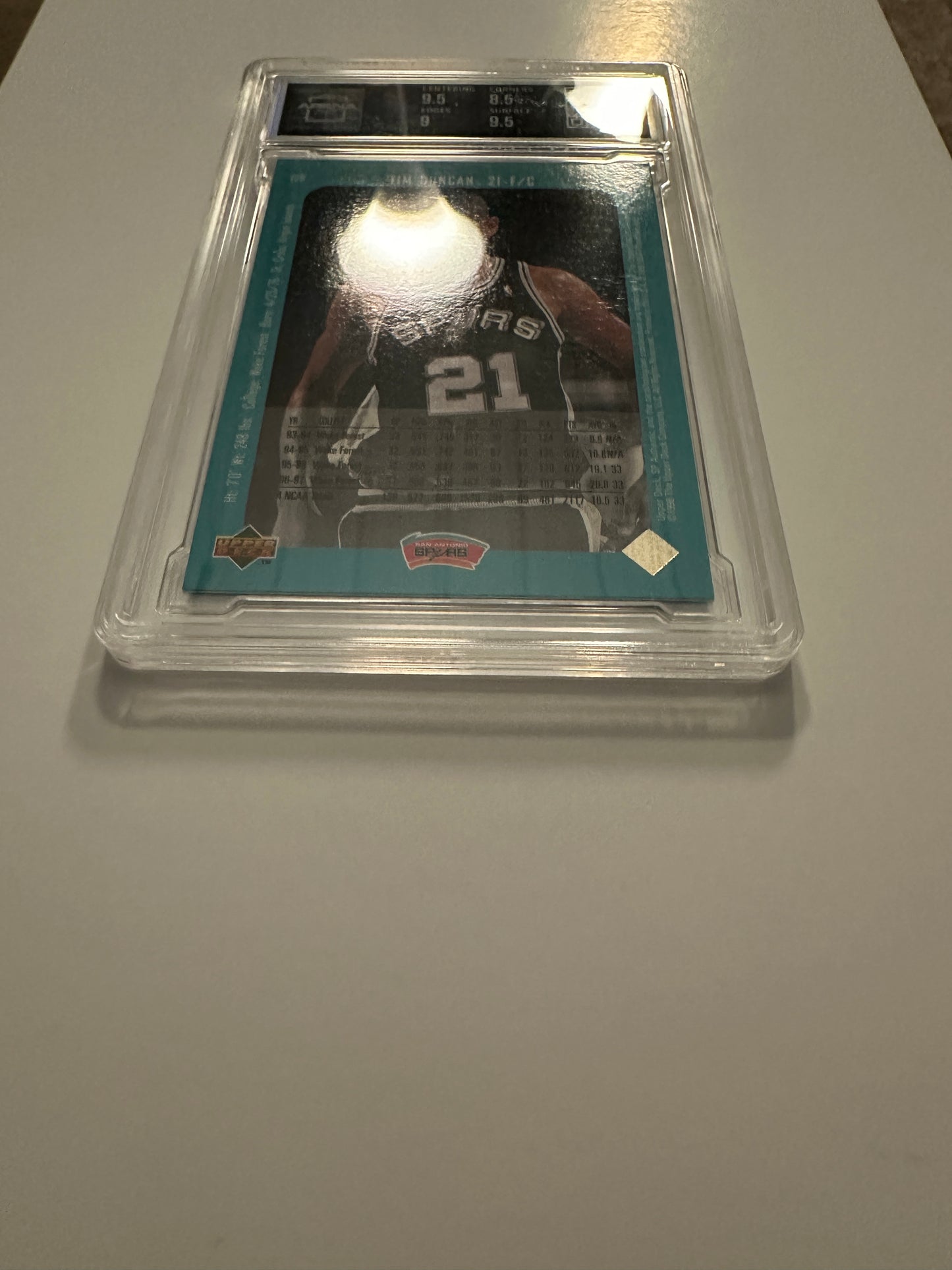 Tim Duncan Arena Club Graded 9.0 Mint (1997-98 SP Authentic)