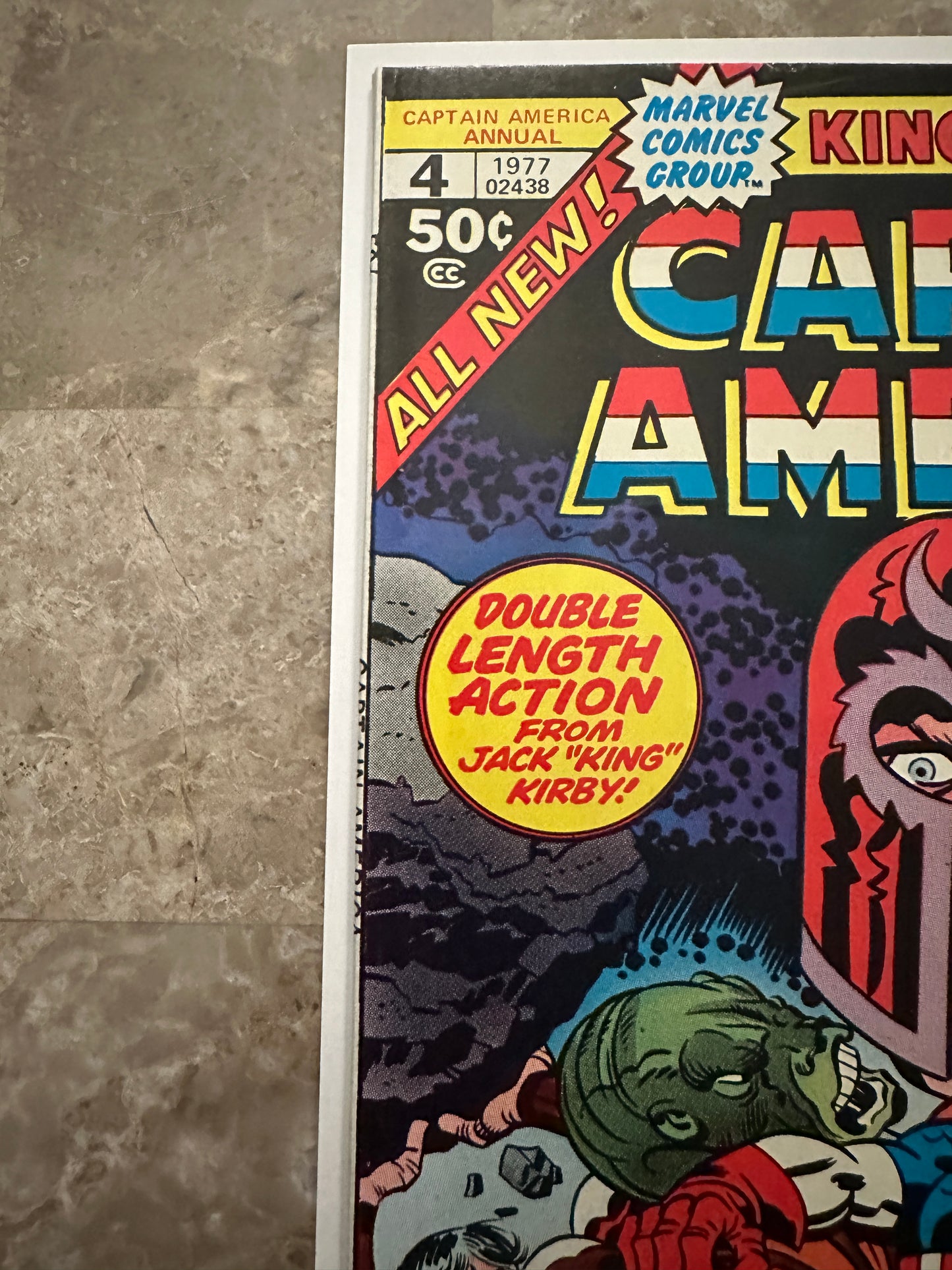 Captain America Annual #4 FN+ 6.5 (1977 Marvel) - Nice copy