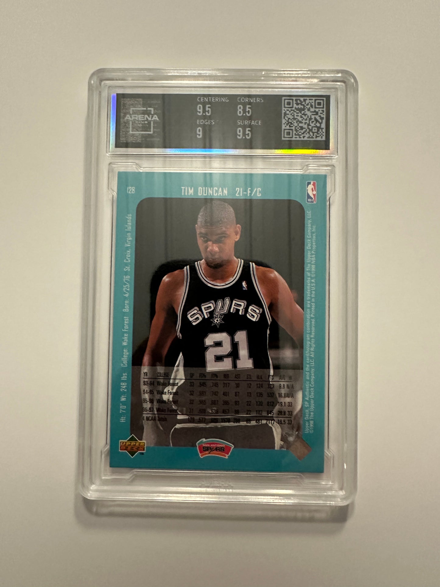Tim Duncan Arena Club Graded 9.0 Mint (1997-98 SP Authentic)