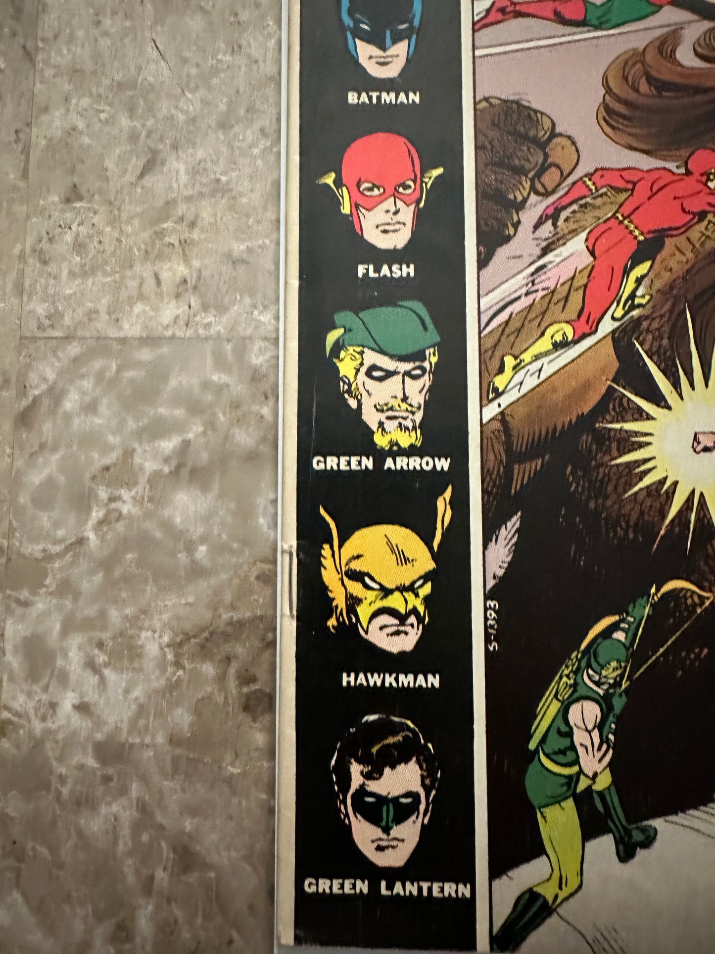 Justice League of America #104 FN+ 6.5 (1973 DC Comics)