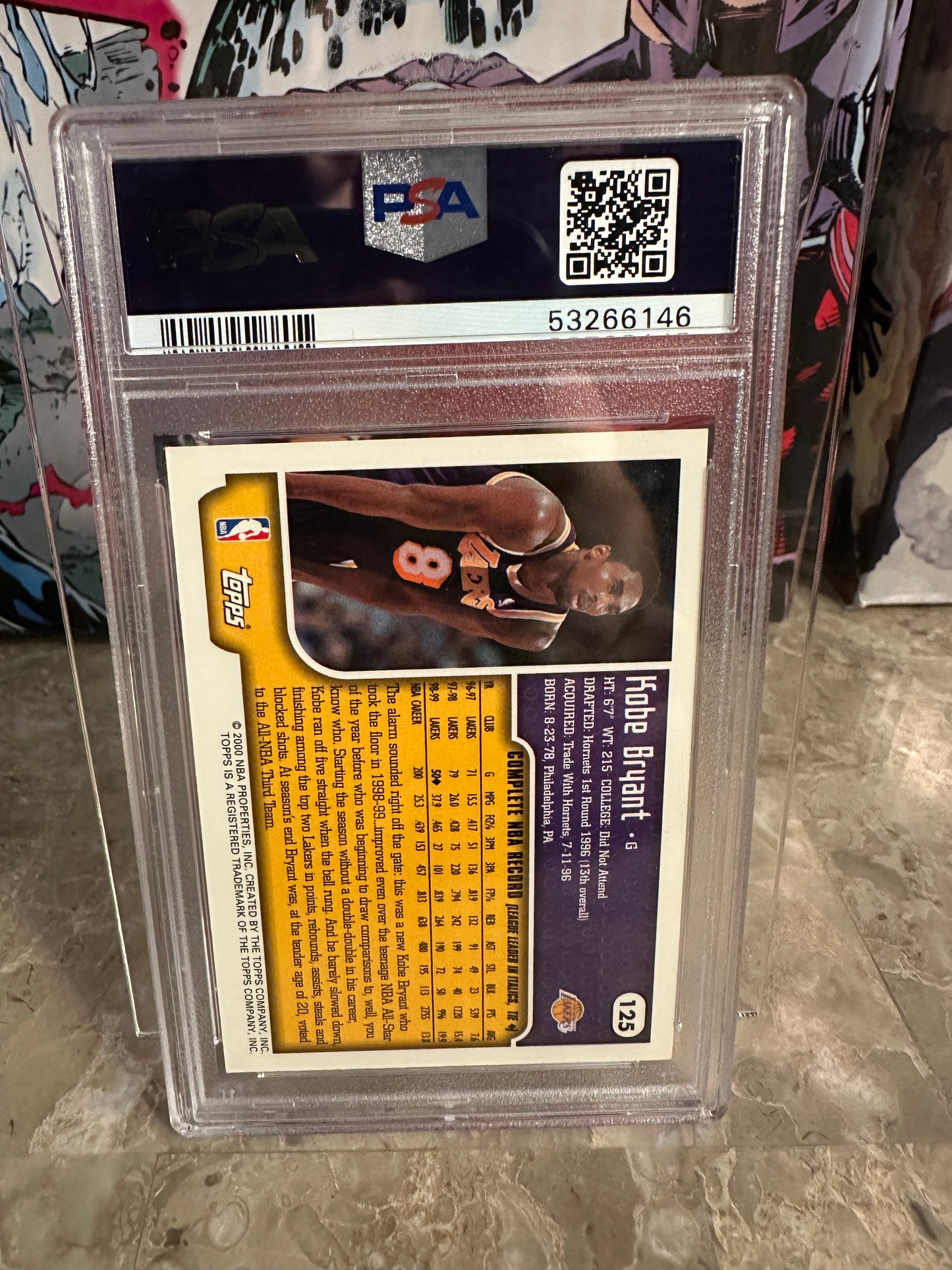 Kobe Bryant #125 PSA 8 NM-MT (1999 Topps)