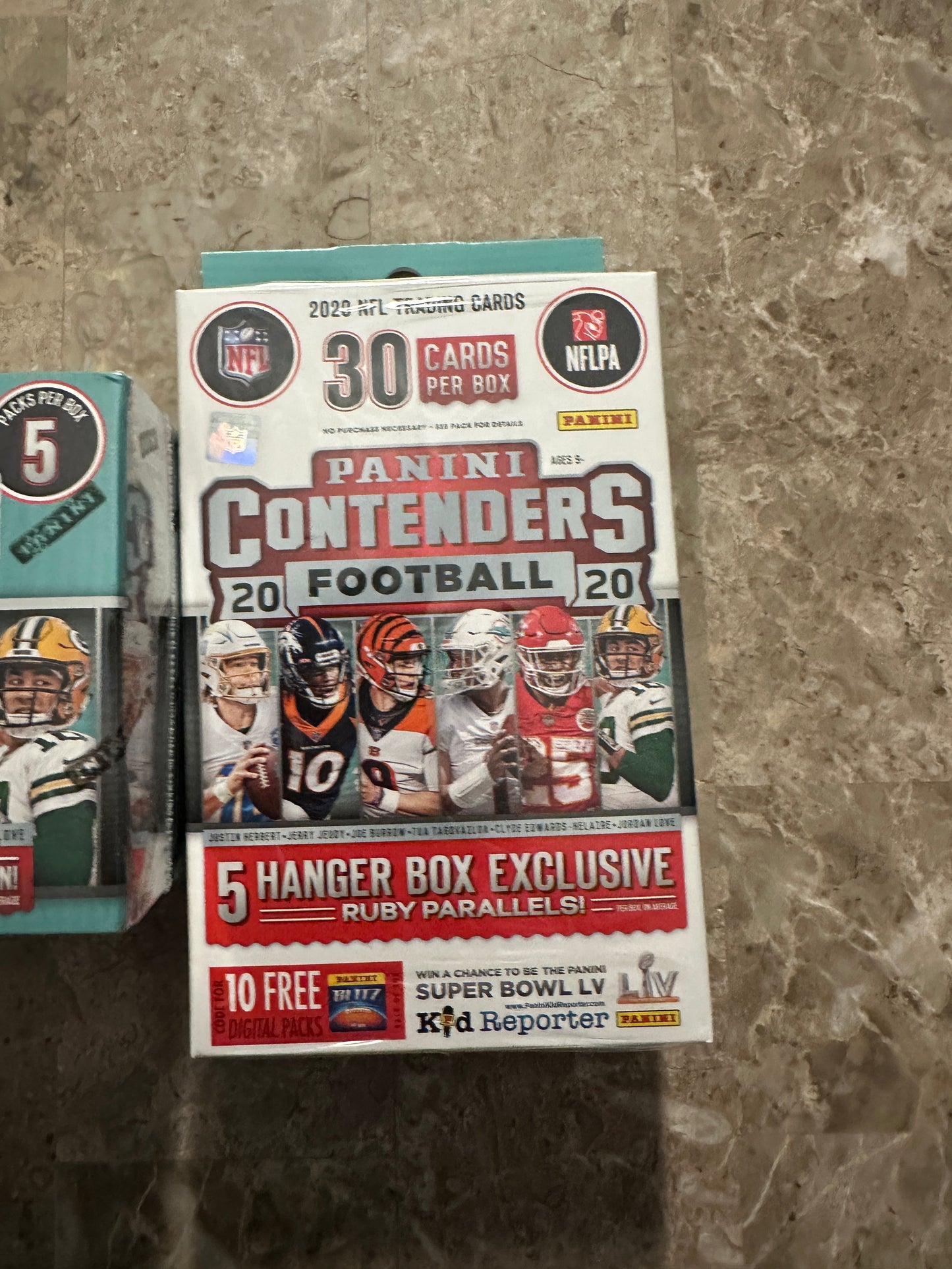 2020 Panini Contenders Football Sealed Box Lot