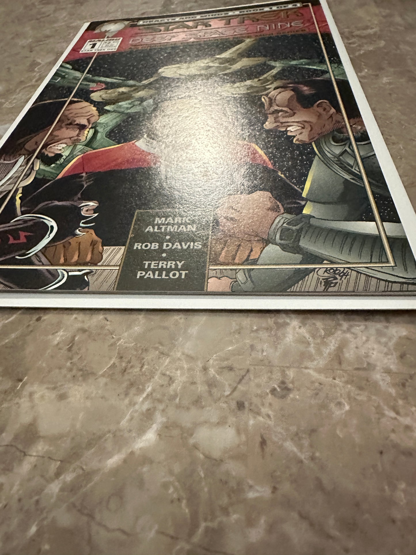 Star Trek Deep Space Nine Hearts and Minds #1 VF/NM 9.0-9.2 (1994 Malibu)