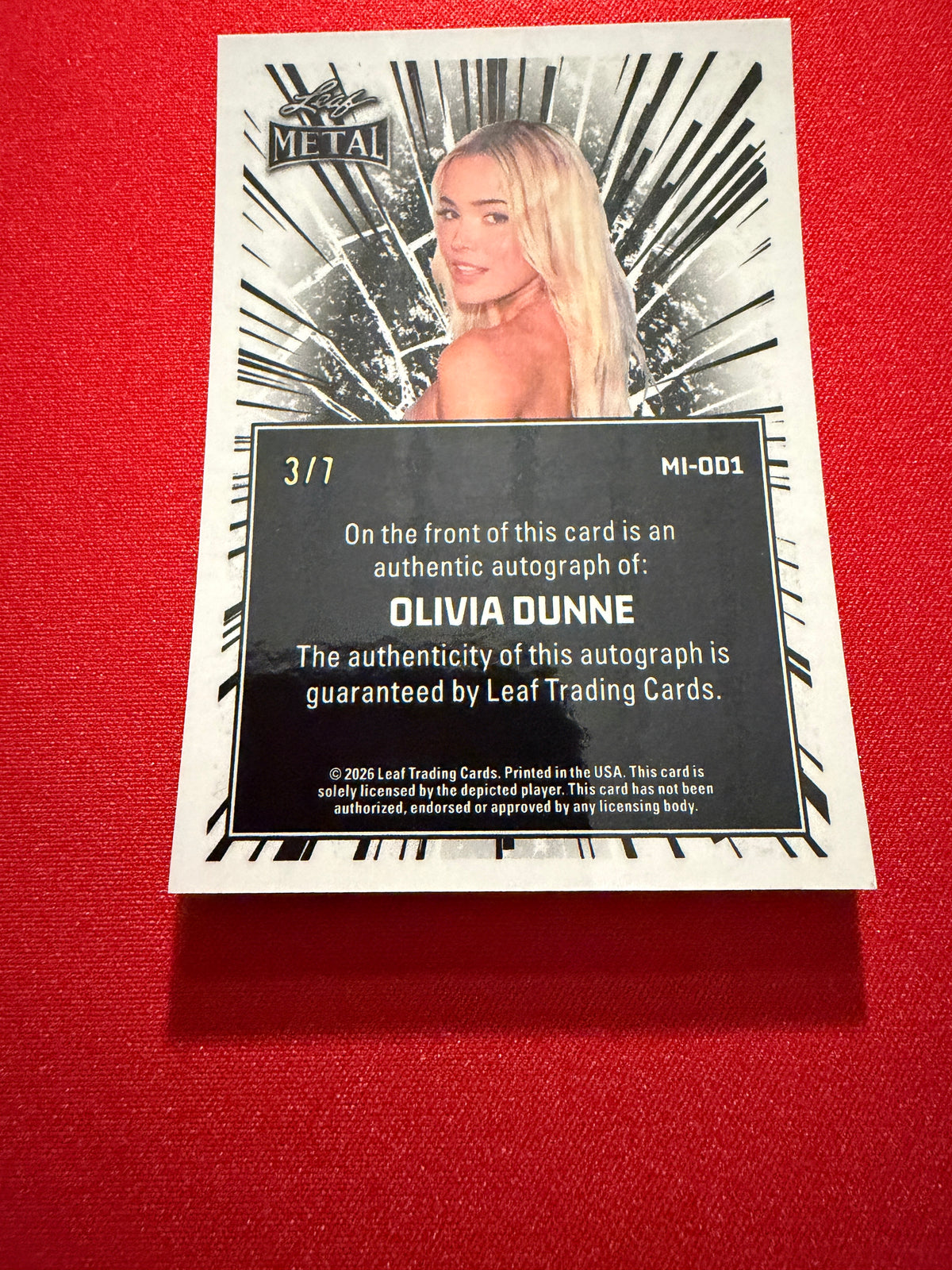 Livvy Dunne 2026 Leaf Women Of Sport Metal Inscriptions Auto Heart On-Card /7