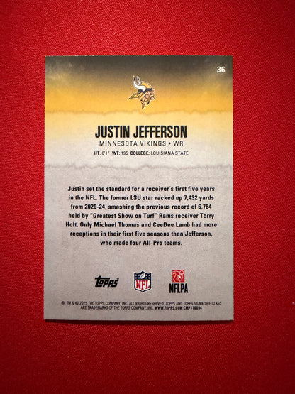Justin Jefferson 2025 Topps Signature Class Football Green /175 #36