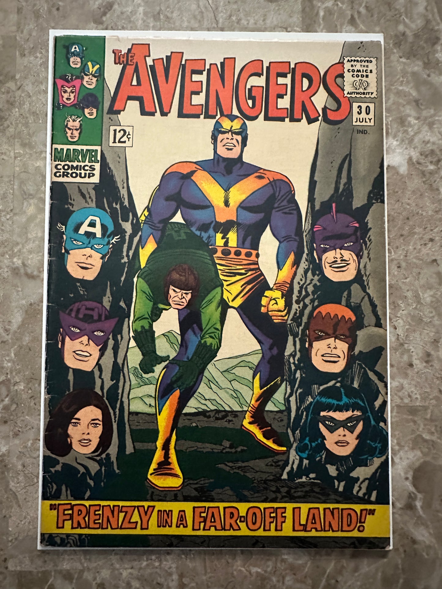 Avengers #30 FN- 5.5 (Marvel Comics 1966) - Nice copy for grade