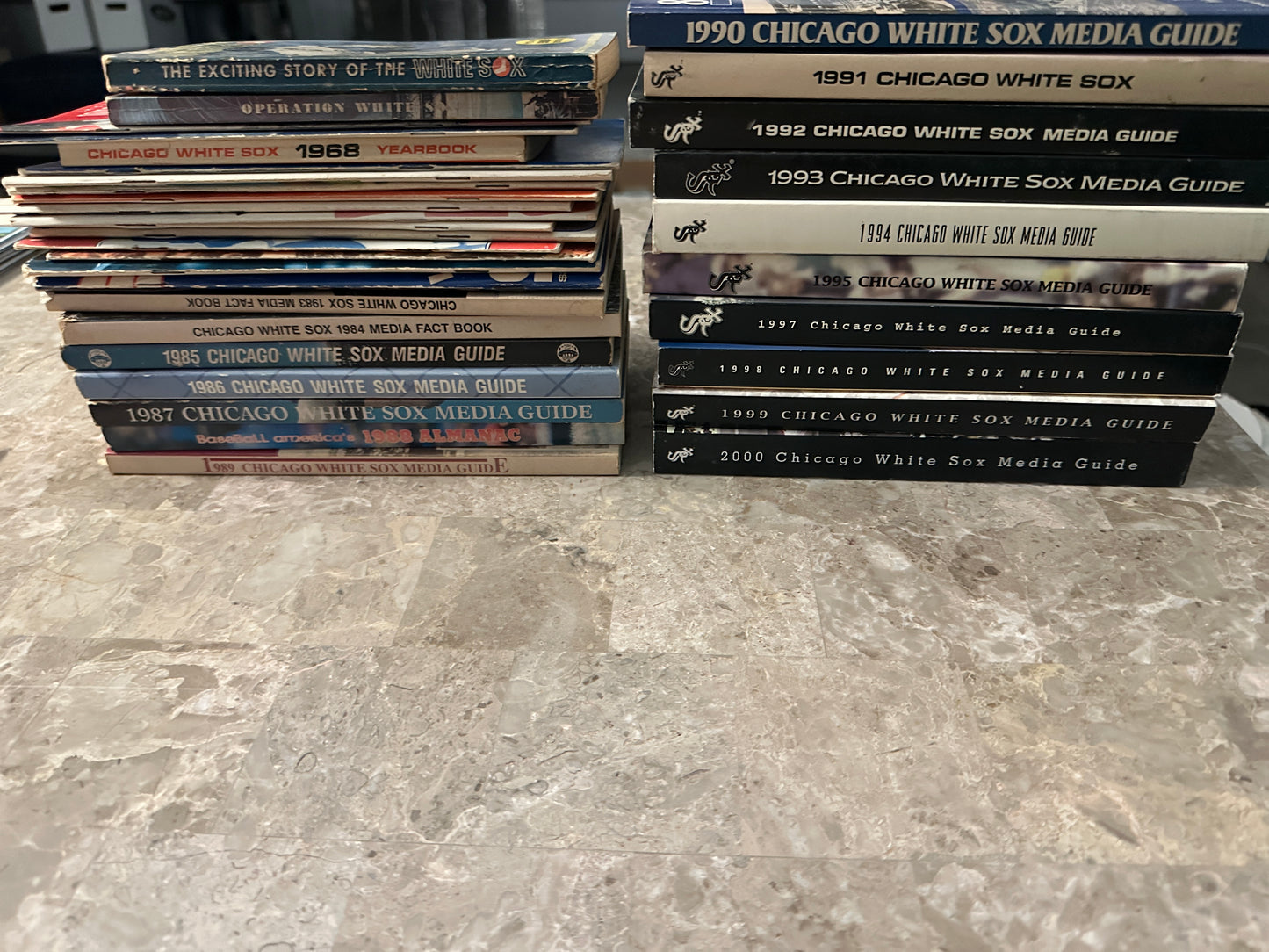 Chicago White Sox Media Guides 1965-2000 + Extras