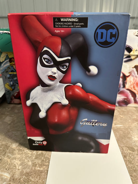 Harley Quinn Diamond Select DC Gallery - Sealed