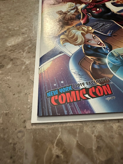 Fantastic Four #15 NYCC Exclusive NM+ 9.6-9.8 (Marvel 2019) - J. Scott Campbell