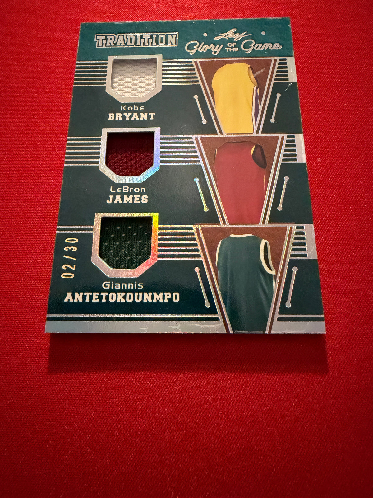 Kobe Bryant LeBron James Giannis 2025 Leaf Glory of the Game Basketball Tradition Triple Game-Used Relic /30