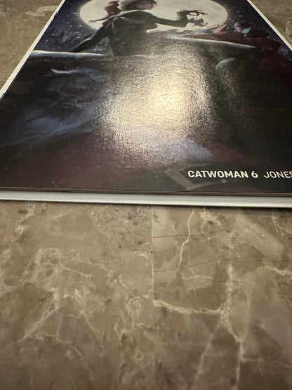 Catwoman #6 NM 9.4 (2019 DC) - Lau Variant Cover