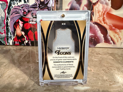 Roberto Clemente 2026 Leaf Ultimate Sports Icons Game-Used Bat 1/6 Bookend