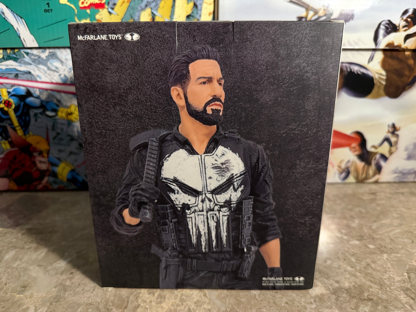 McFarlane Toys Marvel The Punisher 1:10 Scale Posed Statue Figure Box