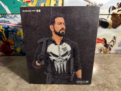 McFarlane Toys Marvel The Punisher 1:10 Scale Posed Statue Figure Box
