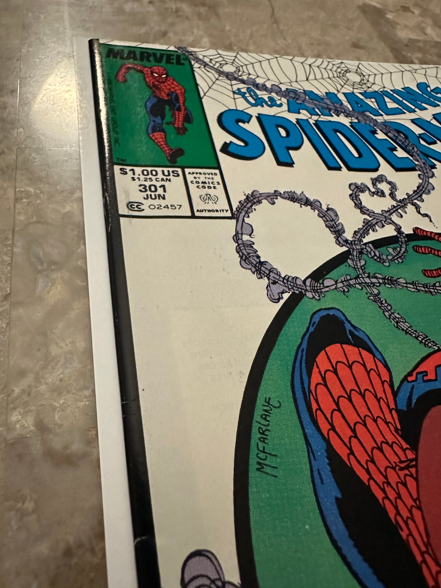 Amazing Spider-Man #301 VF/NM 9.0 Newsstand (1988 Marvel) - Light color touch