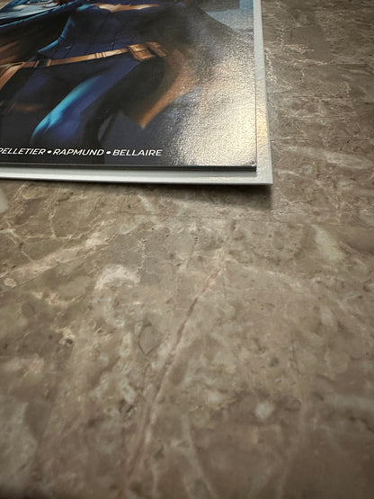 Batgirl #31 High Grade (2019 DC) - Lau/Artgerm Cover