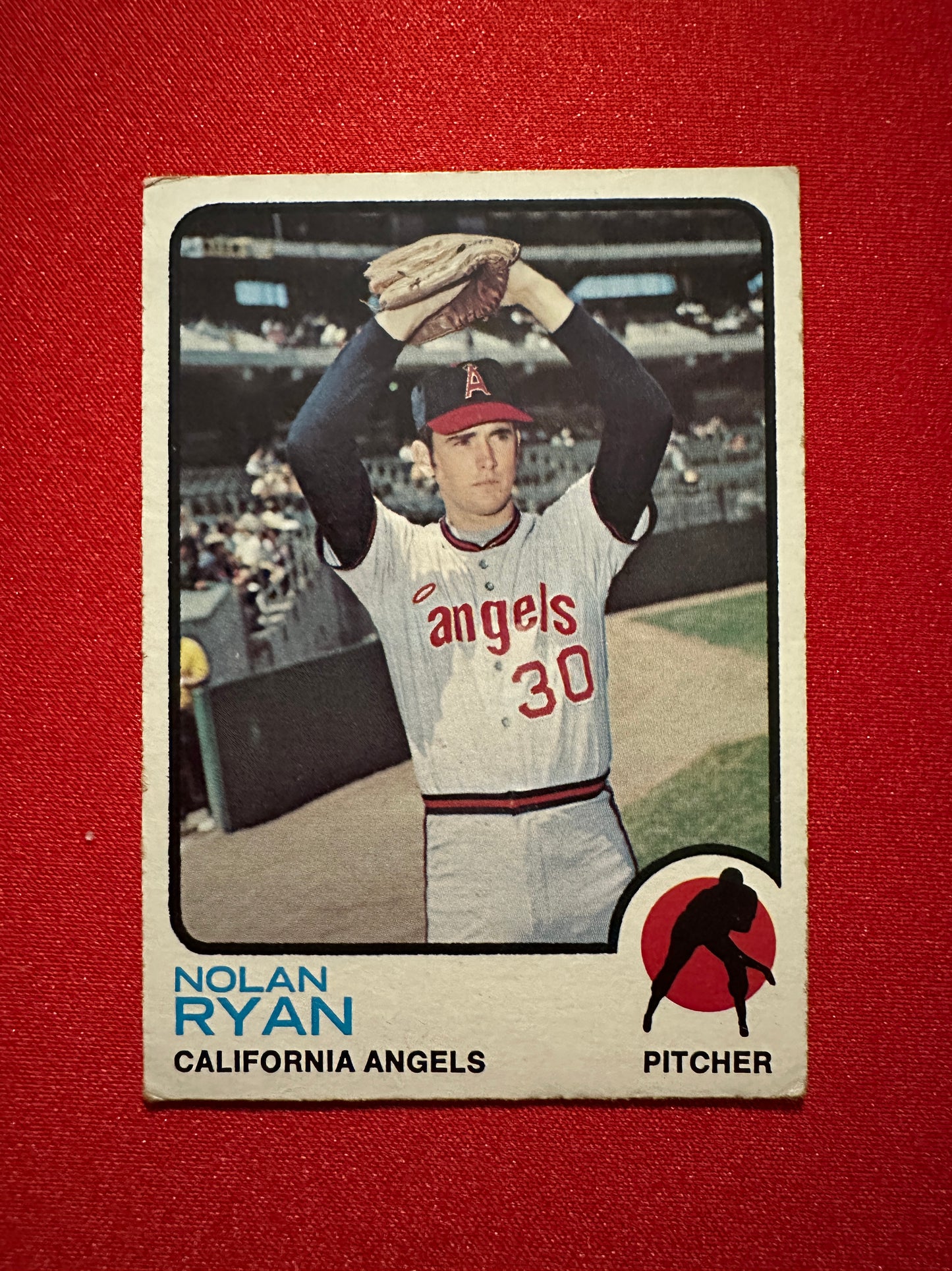 1973 Topps #220 Nolan Ryan - Sharp Centering - HOF Legend