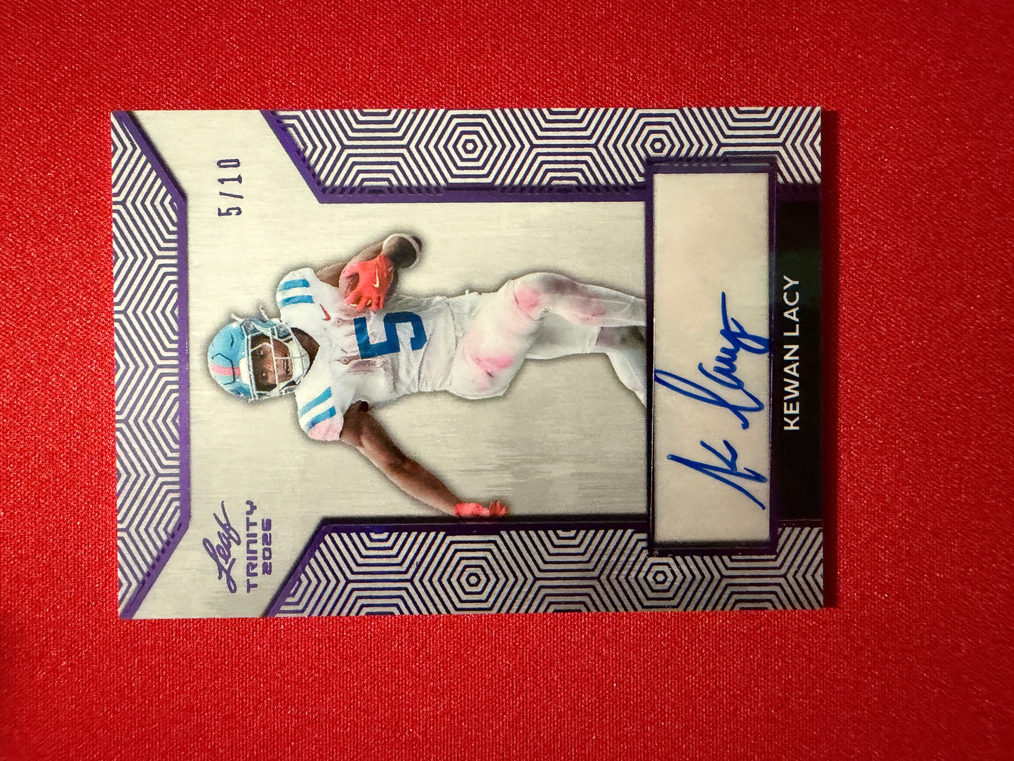 Kewan Lacy 2026 Leaf Trinity Football Base Auto Purple /10