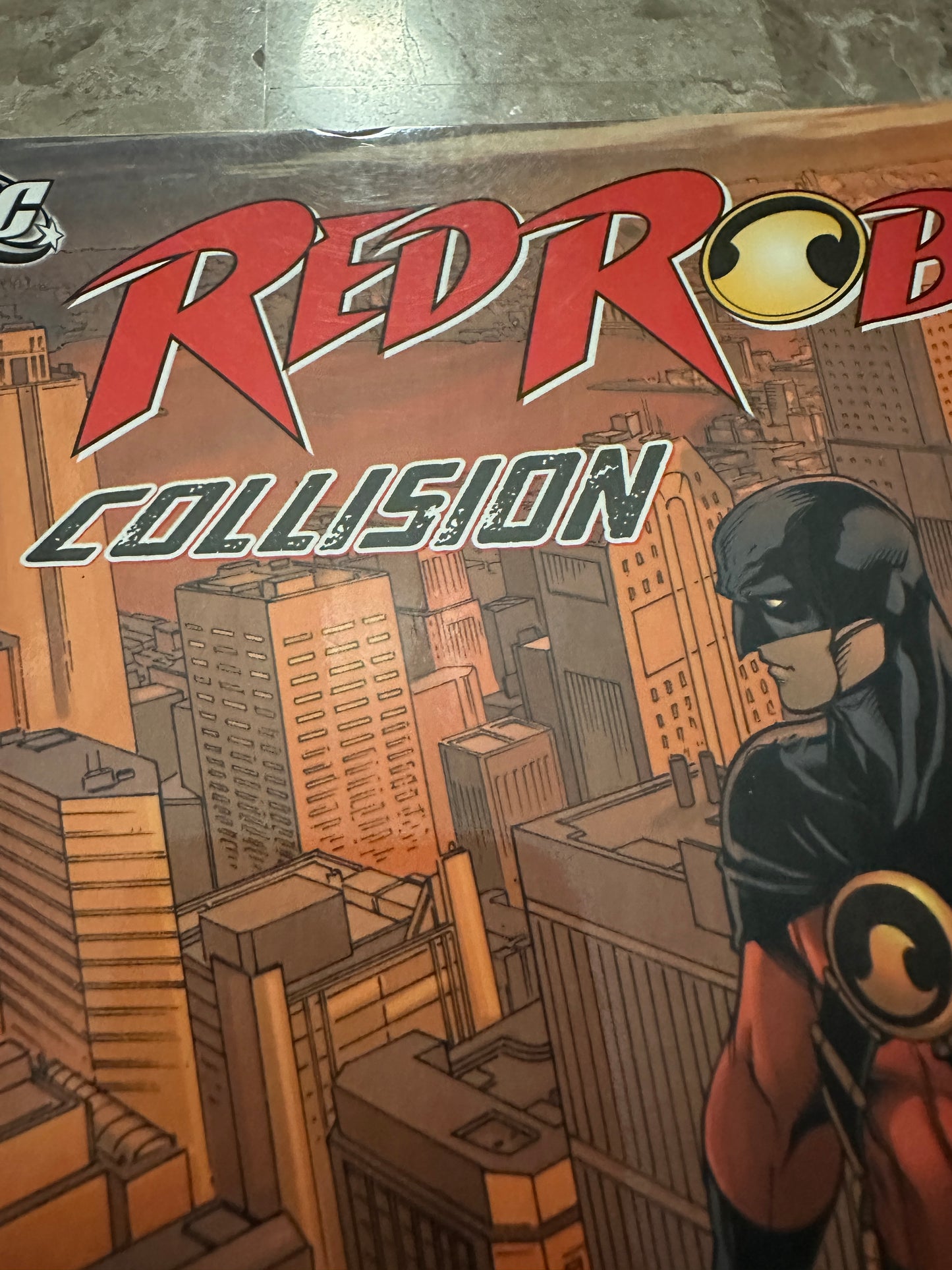Red Robin Collision TPB FN/VF 7.0 (2010 DC)