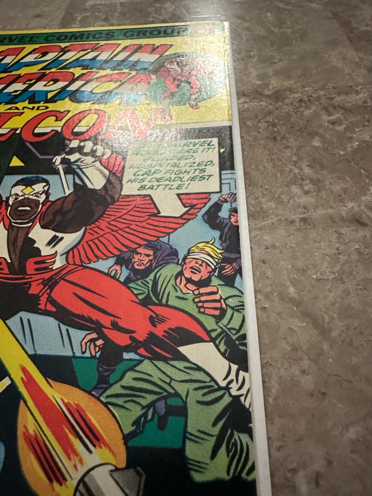 Captain America #213 VF- 7.5 (1977 Marvel Comics)