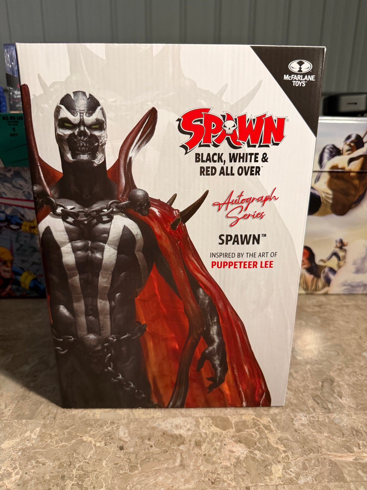 💀 McFarlane Toys – Spawn: Black, White & Red All Over (Autograph Series)