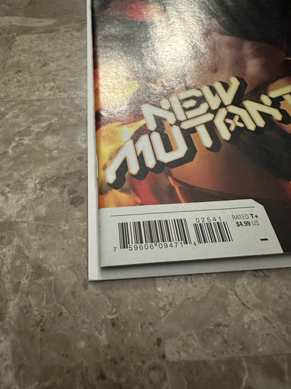 New Mutants #25 1:50 9.6-9.8 (Marvel 2022) - Lau Variant Cover