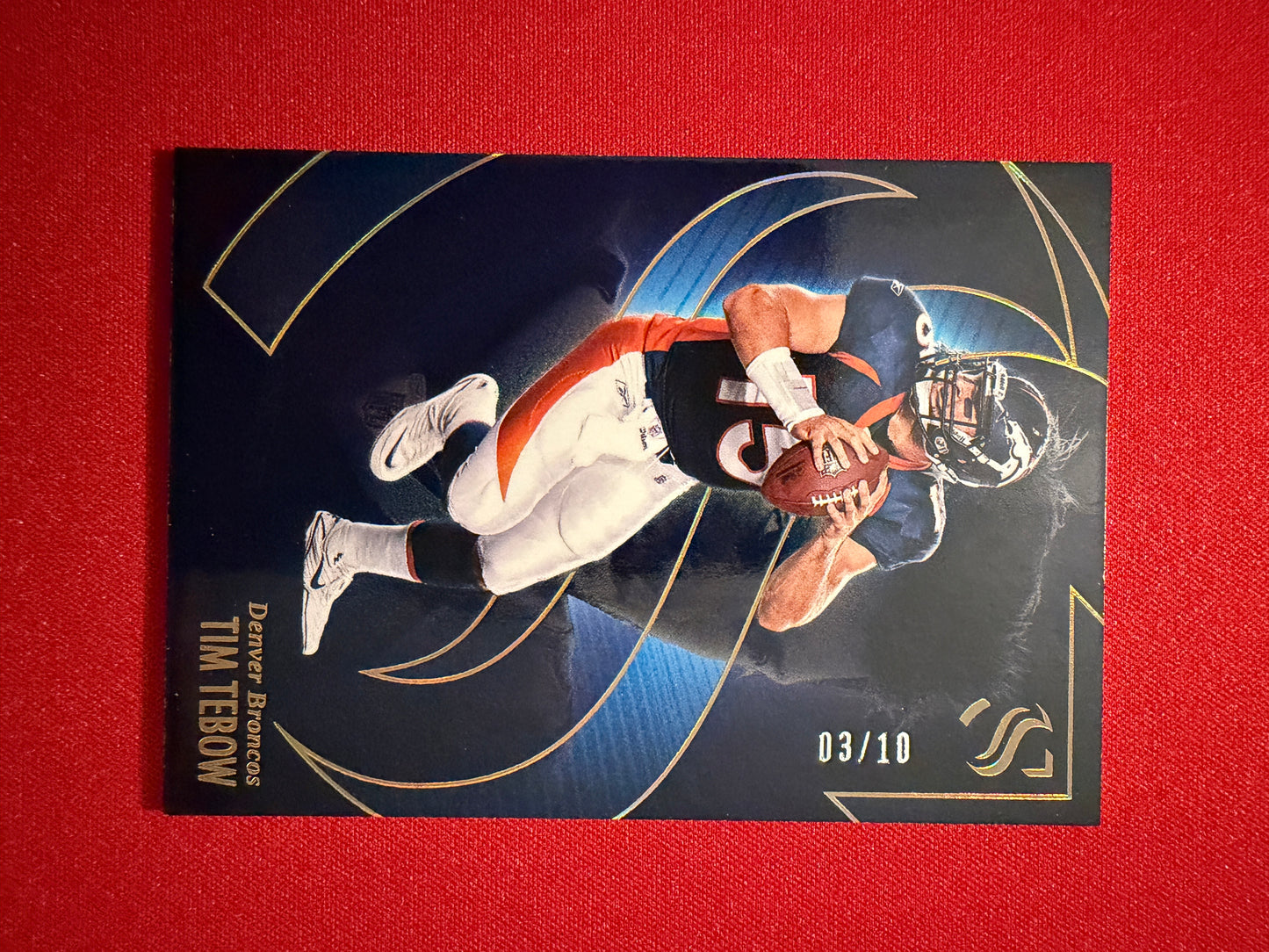 Tim Tebow 2025 Panini Silhouette Football Base Holo Gold /10