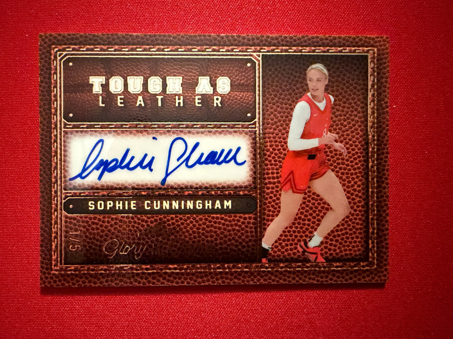 Sophie Cunningham 2025 Leaf Glory of the Game Basketball Tough as Leather Auto 1/5 Bookend