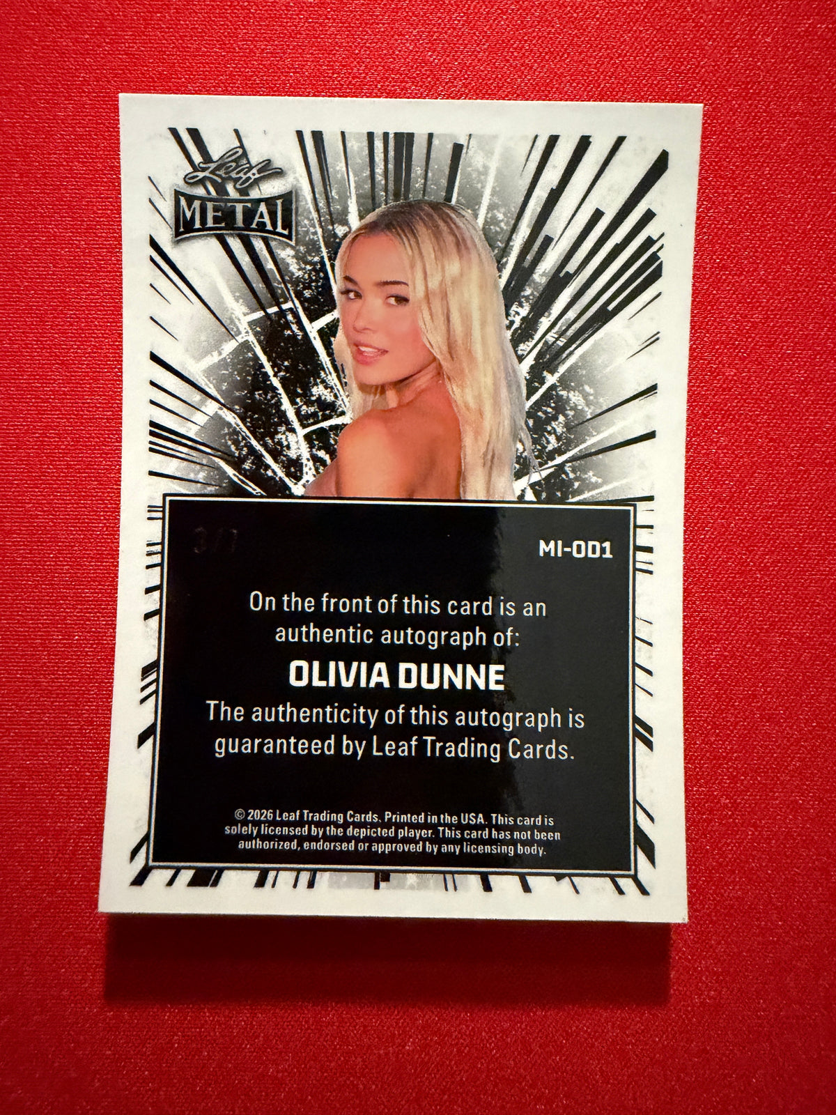 Livvy Dunne 2026 Leaf Women Of Sport Metal Inscriptions Auto Heart On-Card /7