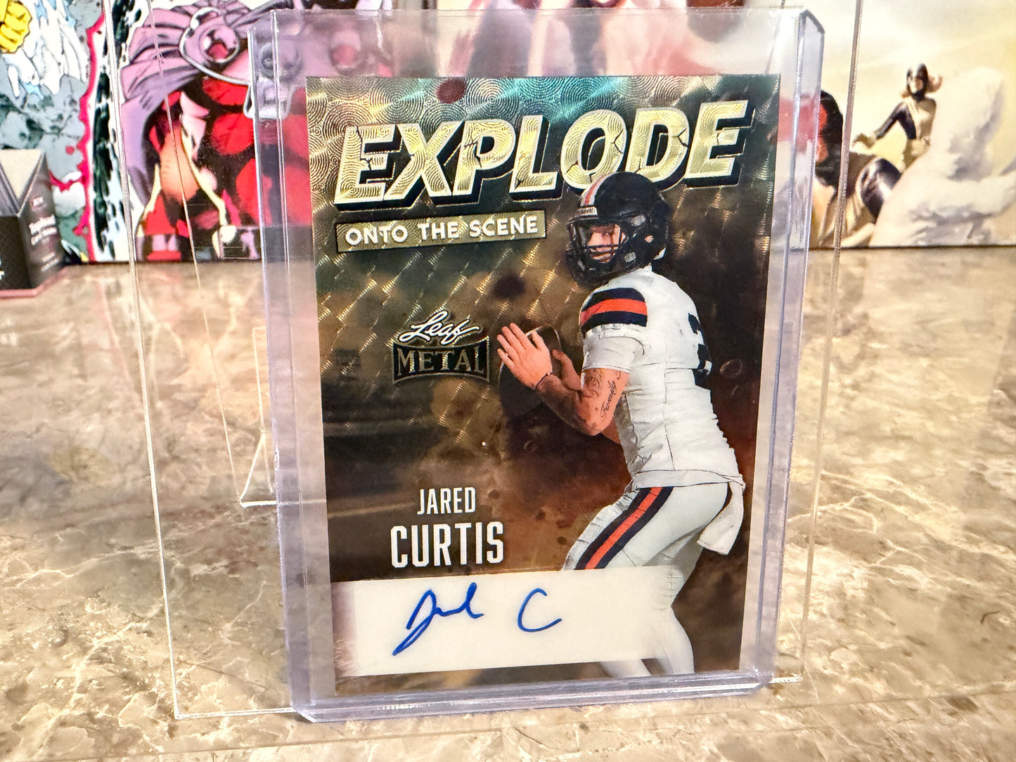 2026 Leaf Metal Football Jared Curtis Auto Explode Onto the Scene Super Gold Prismatic 1/1