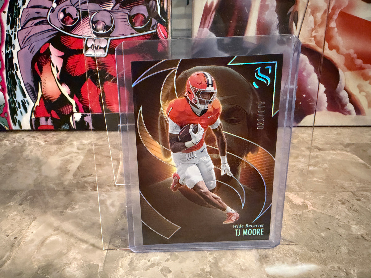 TJ Moore 2025 Panini Silhouette Football Base Silver /149 #86
