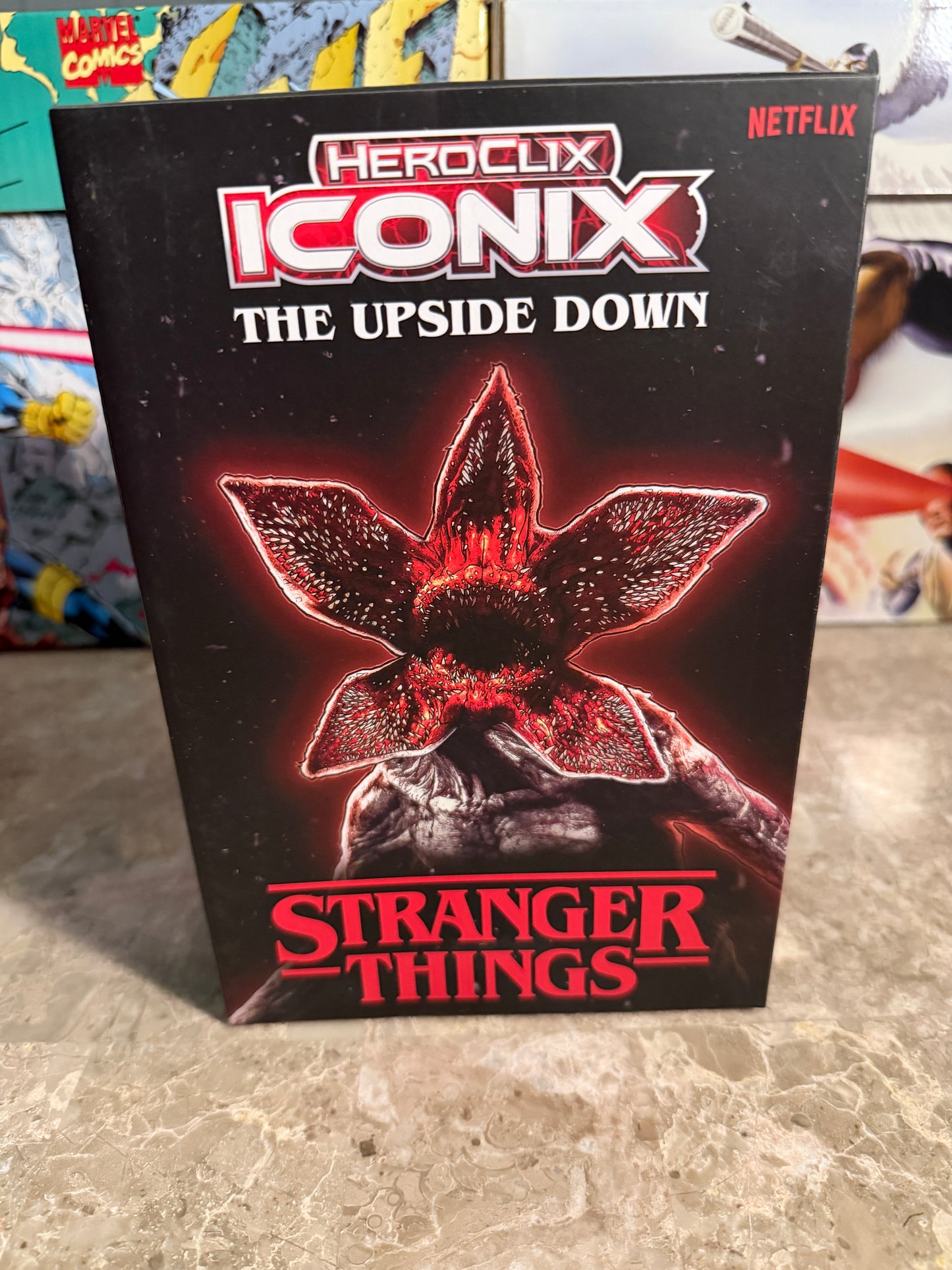 🚲 HeroClix Iconix: Stranger Things – The Upside Down Box Set
