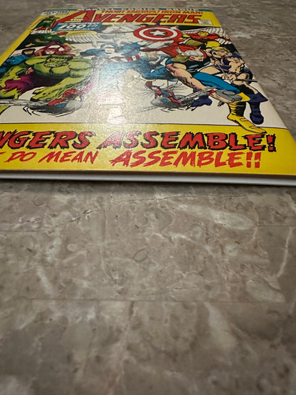 Avengers #100 FN/VF 7.0-7.5 (Marvel Comics 1972)