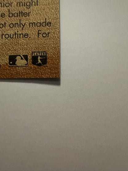 Ken Griffey Jr. #4 (1996 Fleer E-Motion XL D-Fense) - High grade