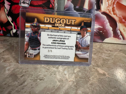 Greg Maddux Javy Lopez 2026 Pro Set Dual AUTO /5 Atlanta Dugout Duos