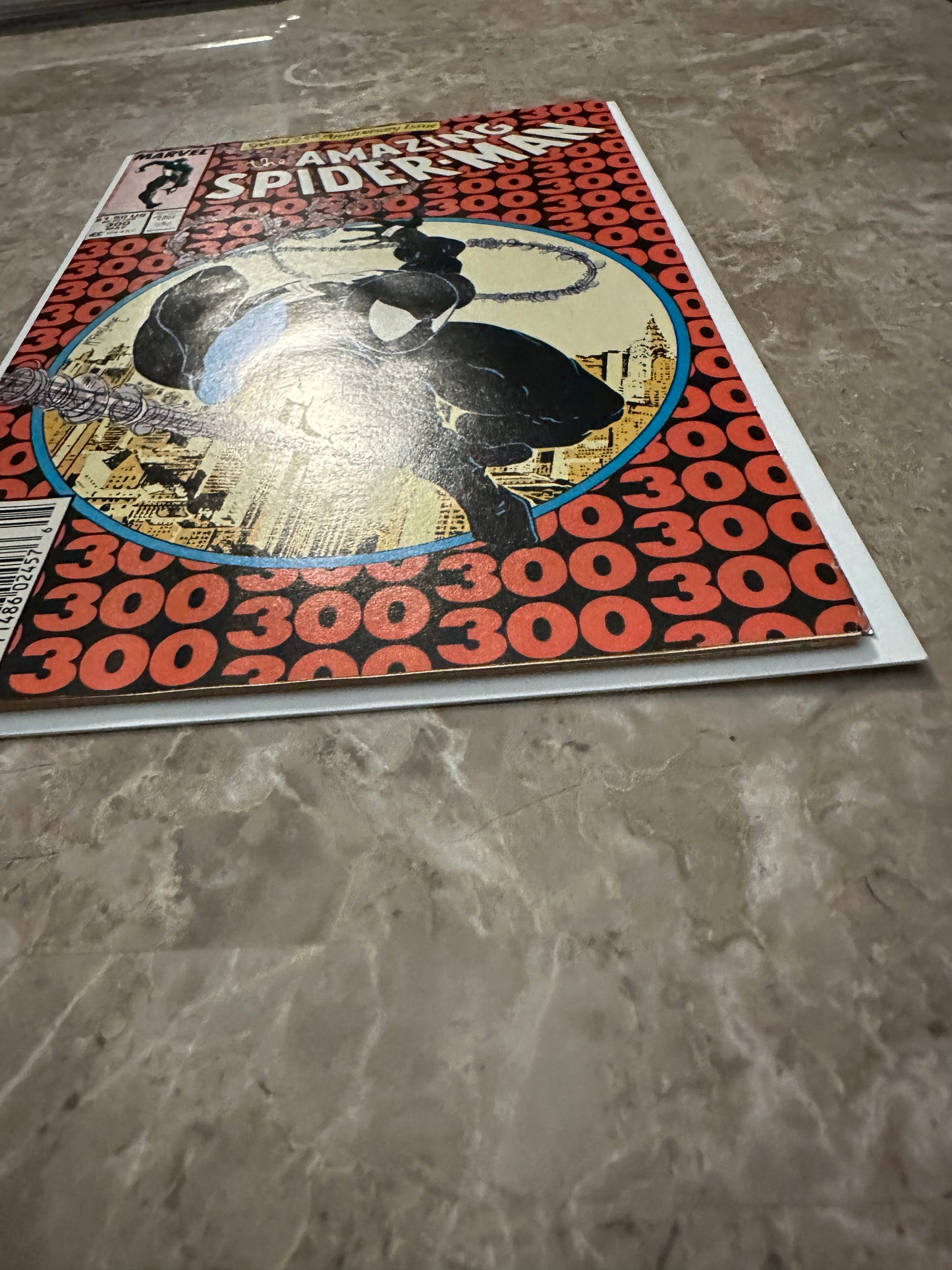 Amazing Spider-Man #300 Newsstand FN+ 6.5 (Marvel Comics 1988) - 1st Venom