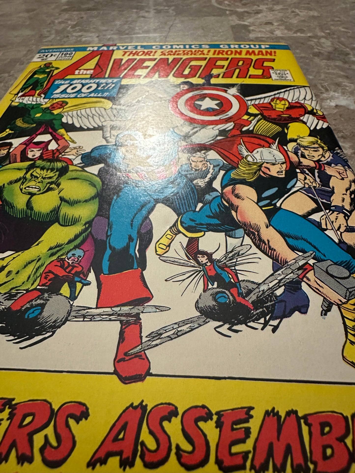 Avengers #100 FN/VF 7.0-7.5 (Marvel Comics 1972)