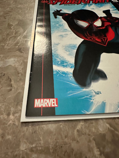 Ultimate Comics Spider-Man #1 VF+ 8.5 (2011 Marvel) - 2rd Miles Morales