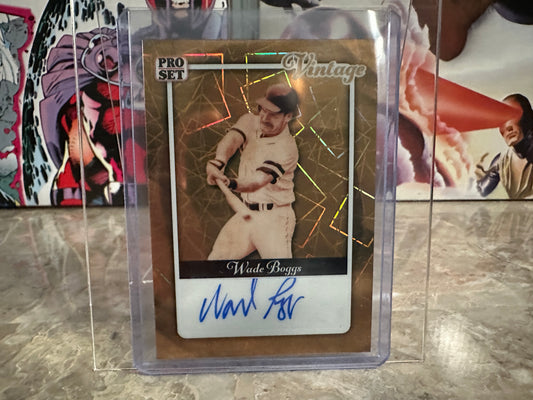 (2026/05/22) Wade Boggs 1/1 Gold Lazer Auto 2026 Pro Set Metal Baseball