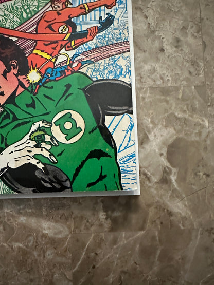Justice League of America #200 VG 4.0 (1982 DC Comics) - Appears higher grade