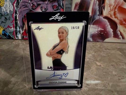 Livvy Dunne 2026 Leaf Ultimate Sports Ultimate Signatures Purple Holo 10/10