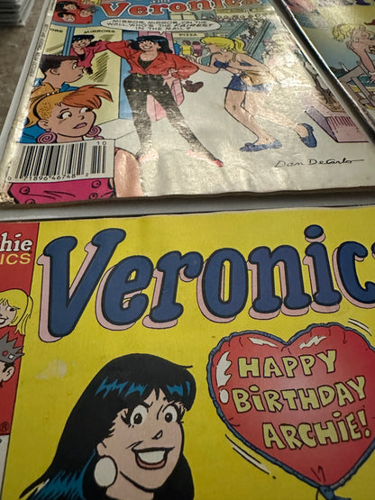 Archie Comics Mixed Lot Low to Higher Grade (Archie 1997)