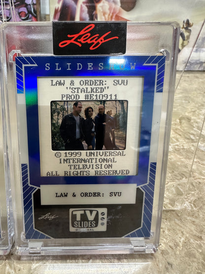 2026 Leaf Slideshow LAW & ORDER SVU 2-Slide Lot MARISKA HARGITAY Meloni 1999