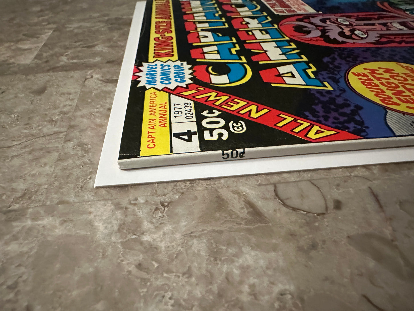 Captain America Annual #4 FN+ 6.5 (1977 Marvel) - Nice copy