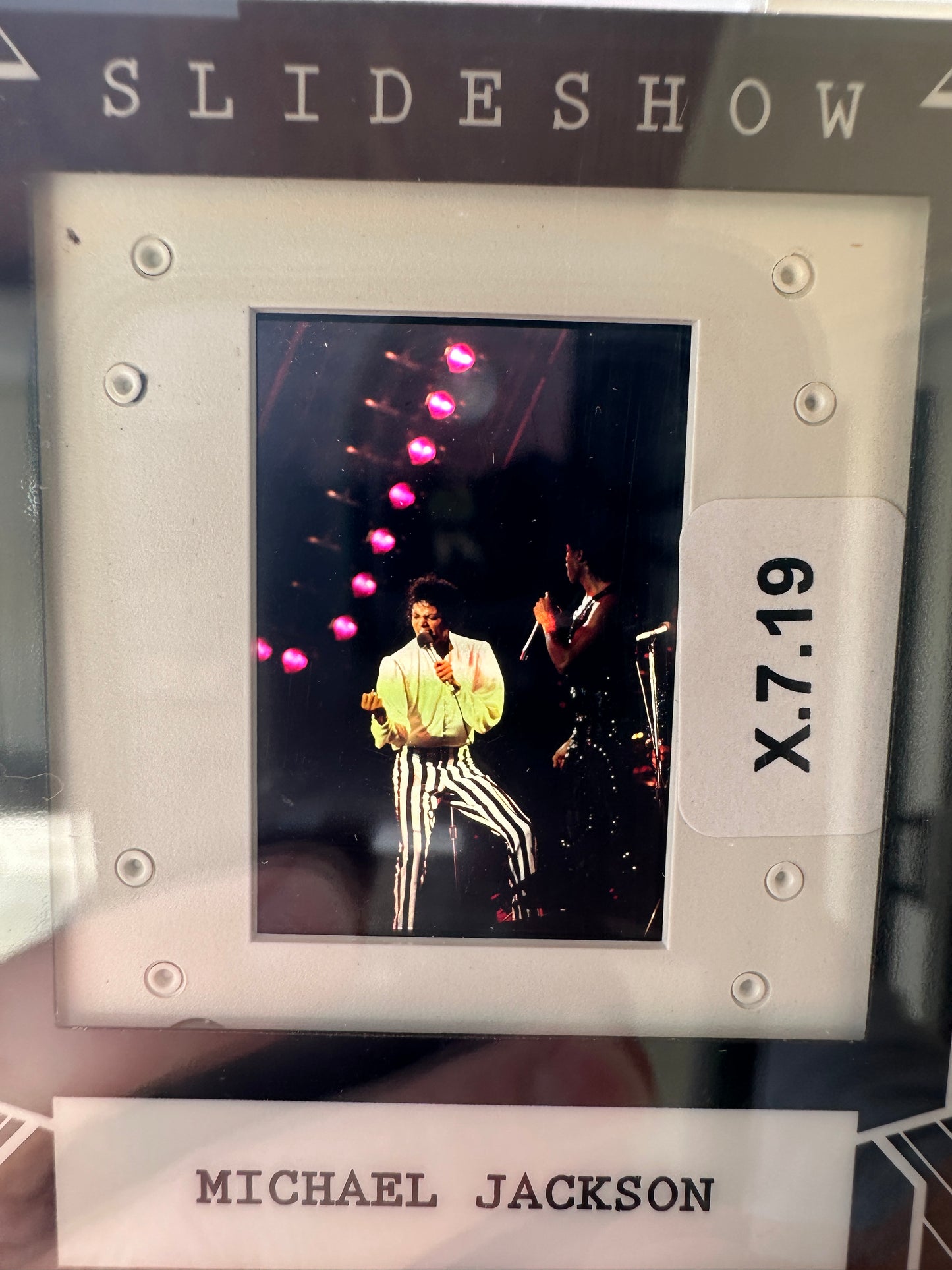 2026 Leaf Slideshow Michael Jackson Encased Rock Slides Insert MJ