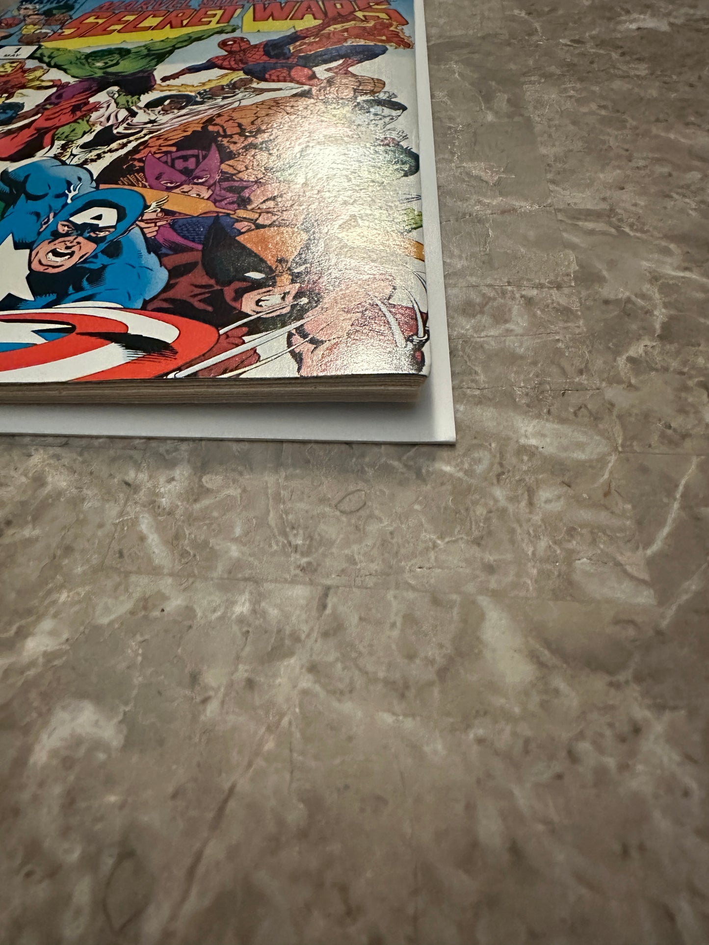 Marvel Super Heroes: Secret Wars #1 VF 8.0-8.5 (Marvel Comics 1984)