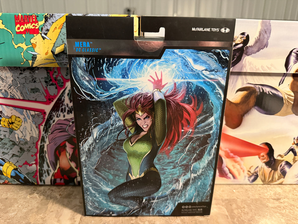 McFarlane Collector Edition #67 DC Multiverse Mera Platinum Edition Figure