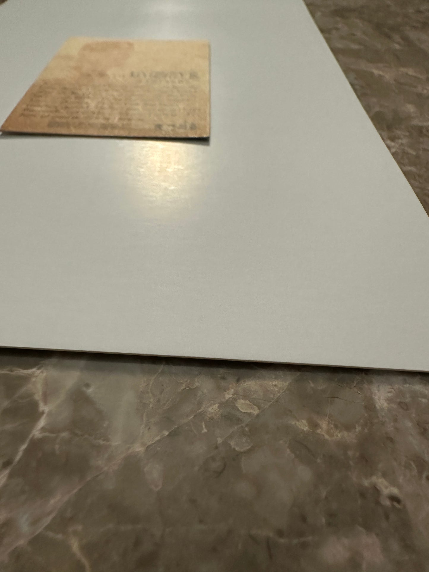 Ken Griffey Jr. #4 (1996 Fleer E-Motion XL D-Fense) - High grade