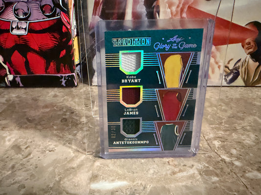 Kobe Bryant LeBron James Giannis 2025 Leaf Glory of the Game Tradition Game-Used /30