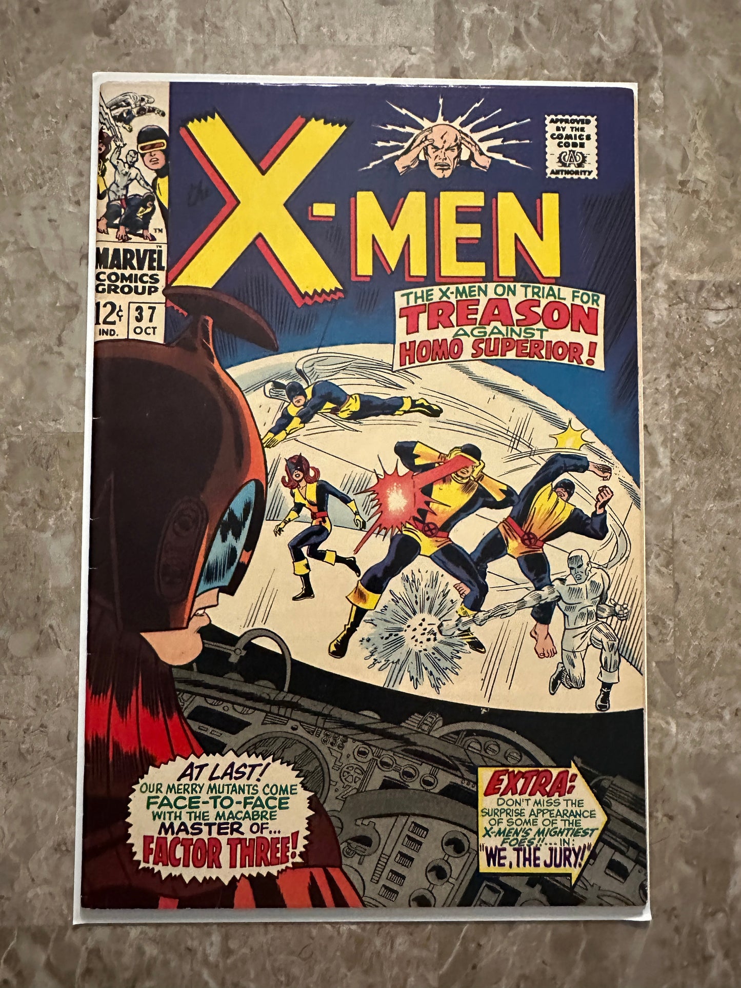 X-Men #37 VF- 7.5 (1967 Marvel Comics) - 1st appearance mutant master
